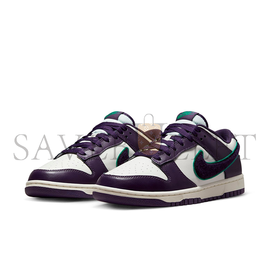 NIKE DUNK LOW CHENILLE SWOOSH DQ7683-100